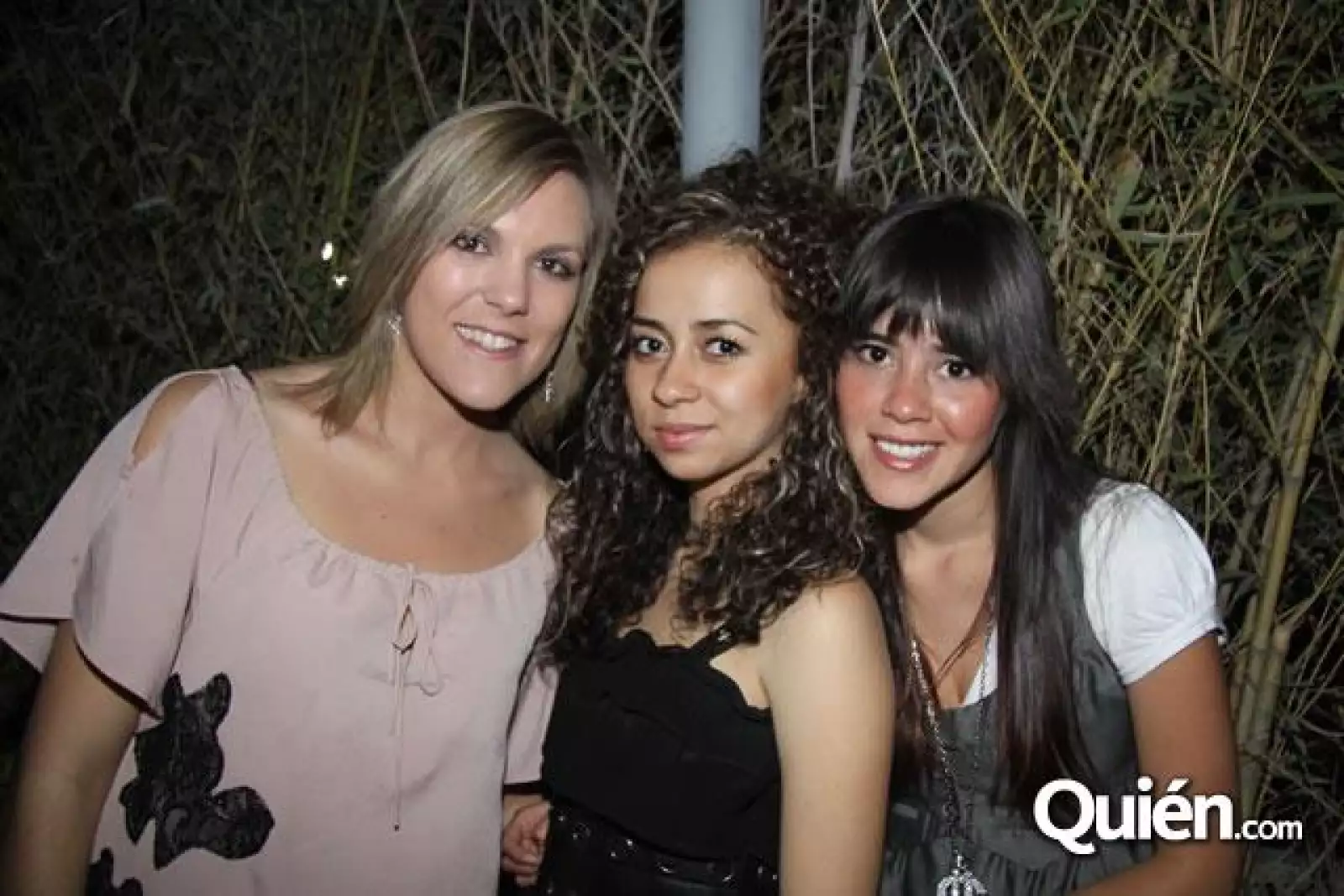 Inauguración Bar Kaah