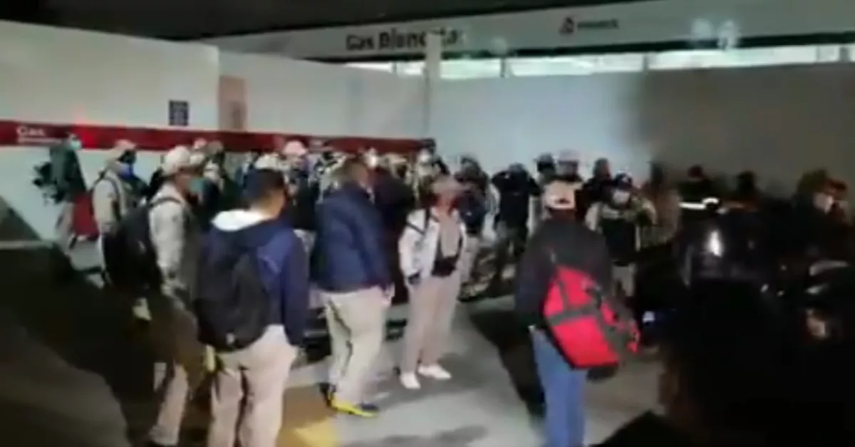 protesta trabajadores gas bienestar