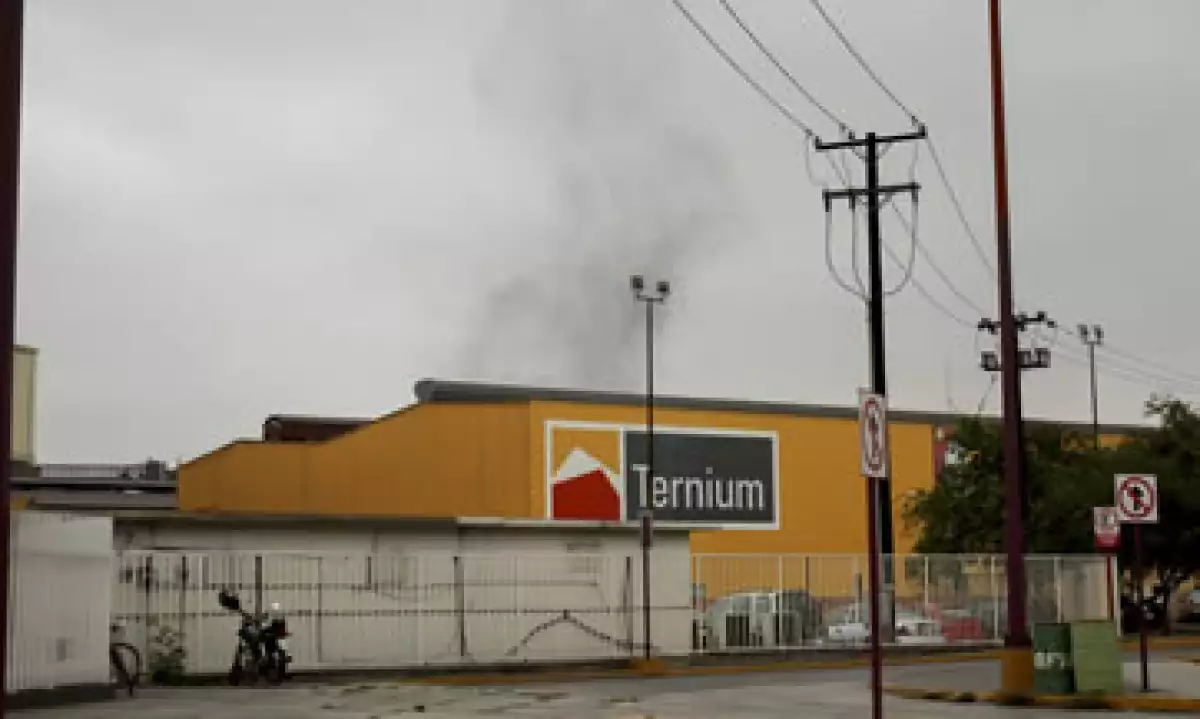 Ternium dice que el accidente no afectará los embarques a sus clientes. (Foto: Cuartoscuro)