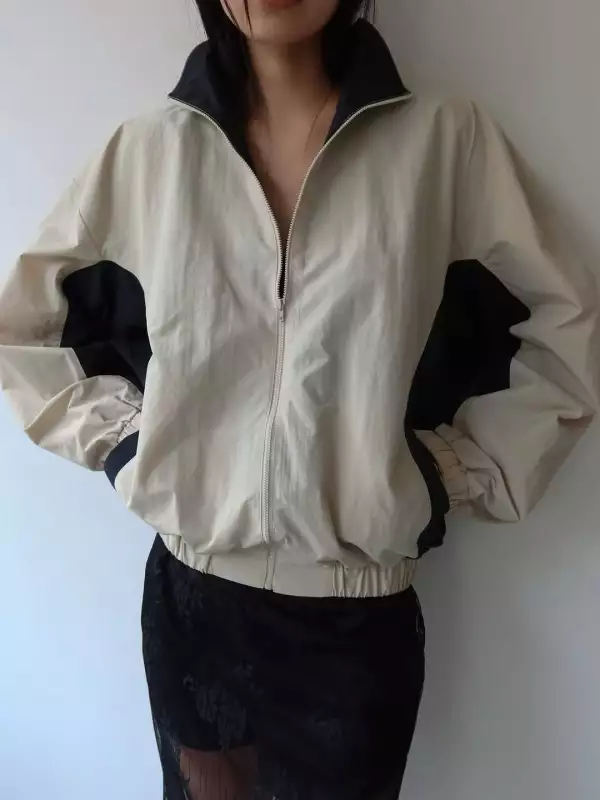 Rompevientos oversized.jpg