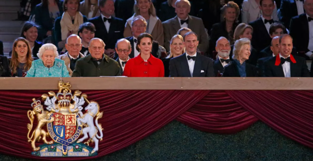 Toda la familia real británica se reunió para celebrar a la reina Isabel.