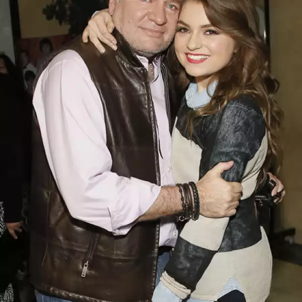 José Alberto Castro,Sofía Castro