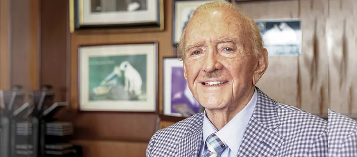 Muere Rogerio Azcárraga Madero