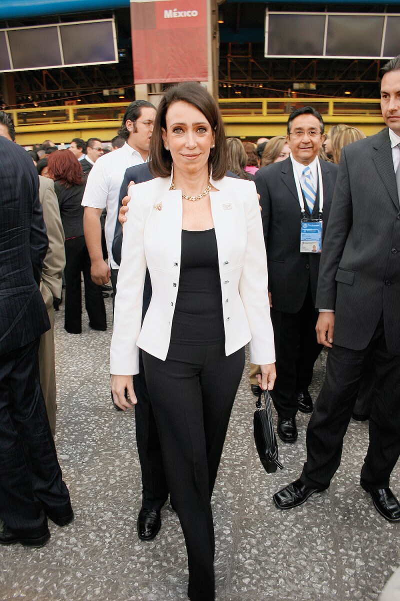MARIASUN-ARAMBURUZABALA-CUMPLE-56-AÑOS3.jpg
