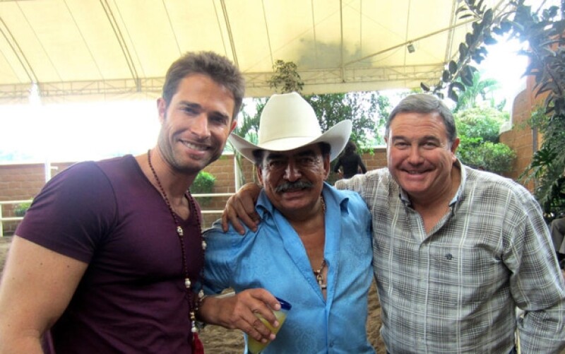 Sebastián Rulli, Joan Sebastian y el padre de Sebastián de origen argentino.