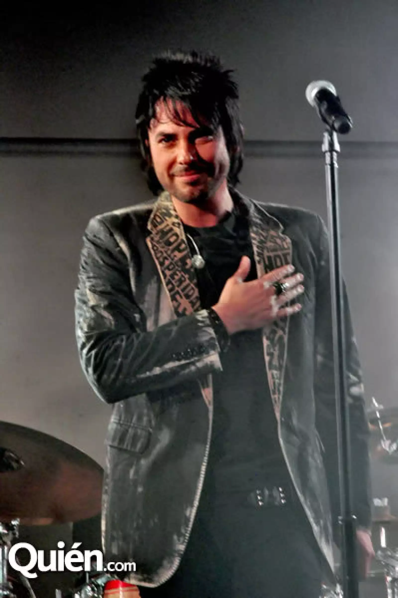 Beto Cuevas en el Woodstock Valle