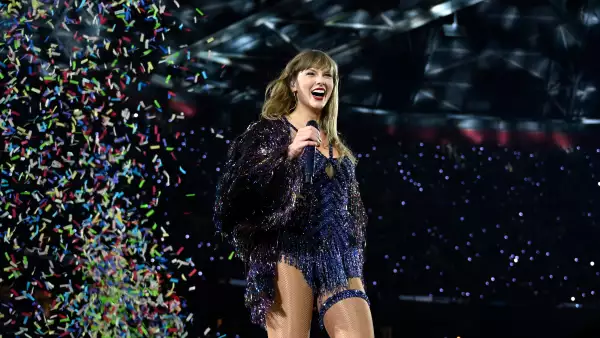 Taylor Swift rompe en llanto en su documental ‘The End of an Era’ por esta razón