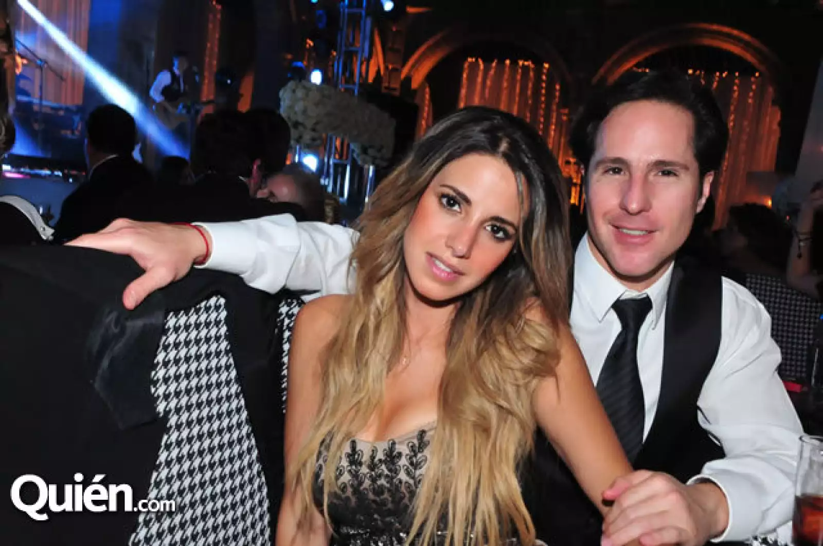 Raquel Allec,Mario Domínguez