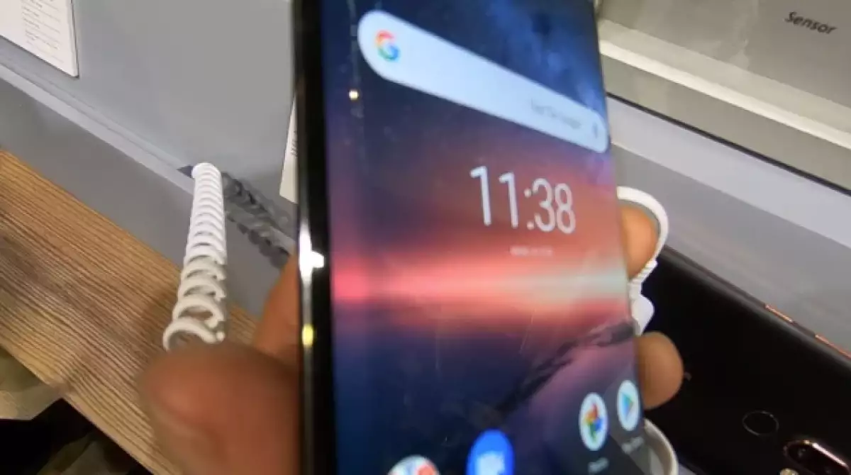 Nokia 8 Sirocco