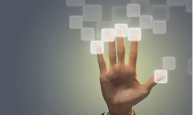 En algunos años las empresas podrán analizar la productividad, detectar enfermedades y situaciones riesgosas de sus empleados, por medio de microsensores. (Foto: Thinkstock)