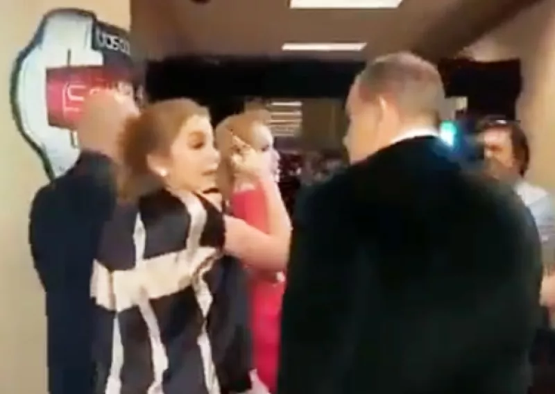 El presentador dio a conocer en su programa 'El Gordo y la Flaca' un video del momento en que intentó sin éxito entrevistar a la hija de Angélica Rivera tras bambalinas en los Latin Grammy.