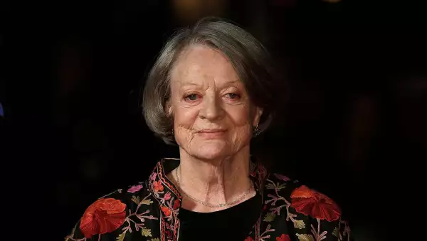 Foto de la actriz Maggie Smith durante la alfombra roja de la película 'The Lady In The Van' en 2015.