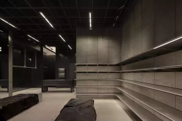 ¡Balenciaga abre su primera boutique en Cancún!