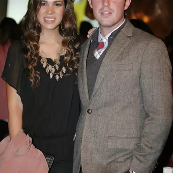 Aranza del Hoyo, Julio Uribe