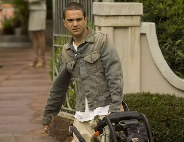 Kuno Becker interpreta en La Última Muerte a un joven que debe saber por qué quieren asesinarlo.