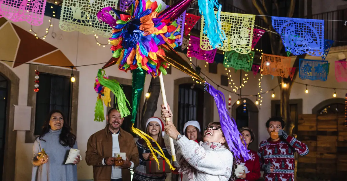 ¿Cuándo empiezan las posadas navideñas 2025 y cuál es el origen de esta tradición en México?