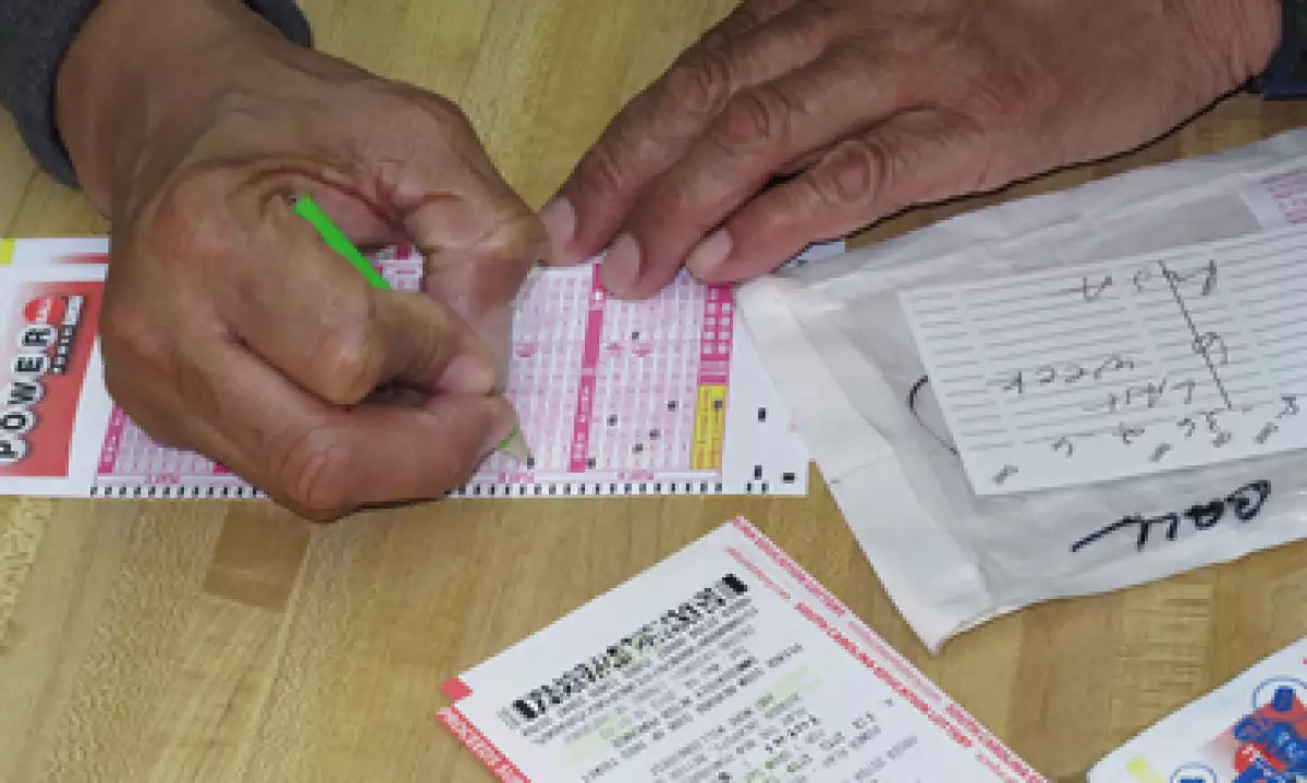 El Powerball rompió su marca anterior alcanzada en noviembre de 2012. (Foto: AP)