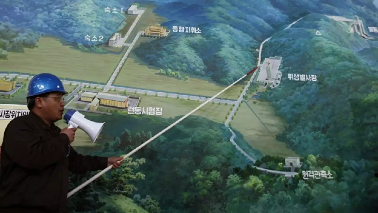 cohete satelite unha