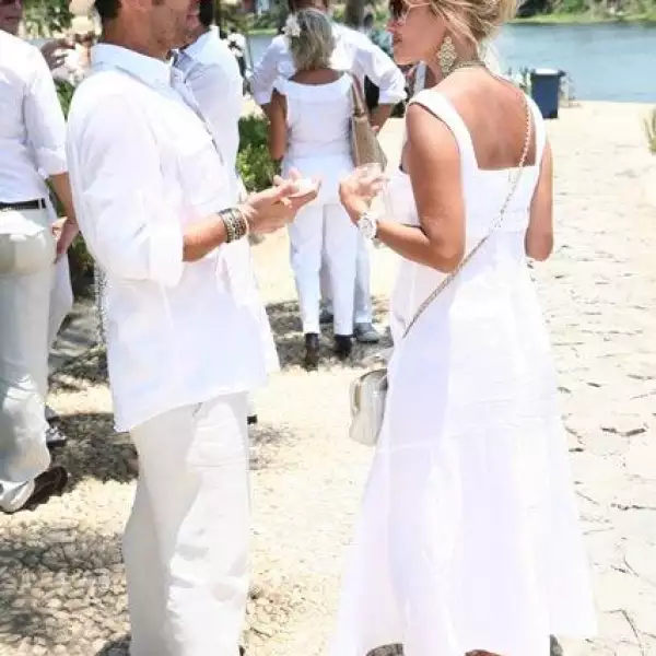 José Moreno,Adriana Gil