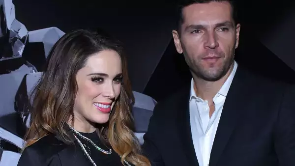 Jacky Bracamontes y Martín Fuentes (Getty Images)