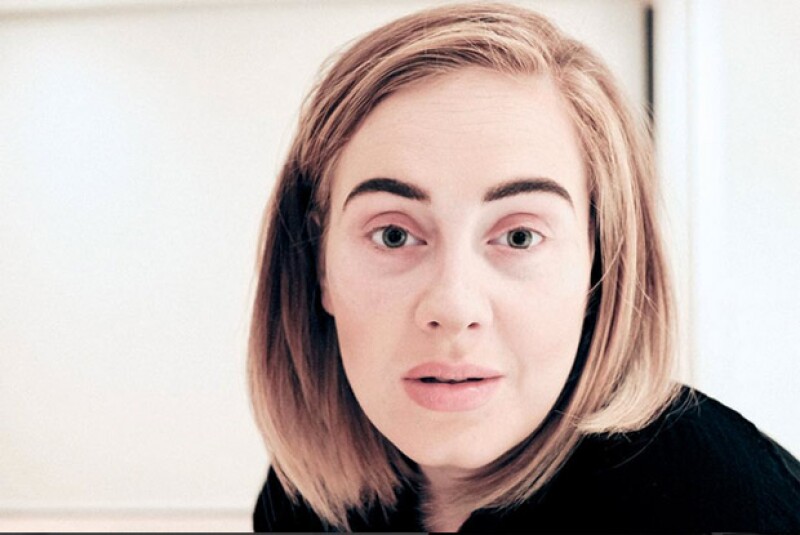 La cantante sorprendió al mundo entero al aparecer en redes sociales, sin gota de maquillaje, y sin importar lo mal que se sentía, para explicar los motivos de la cancelación de su show en Phoenix.