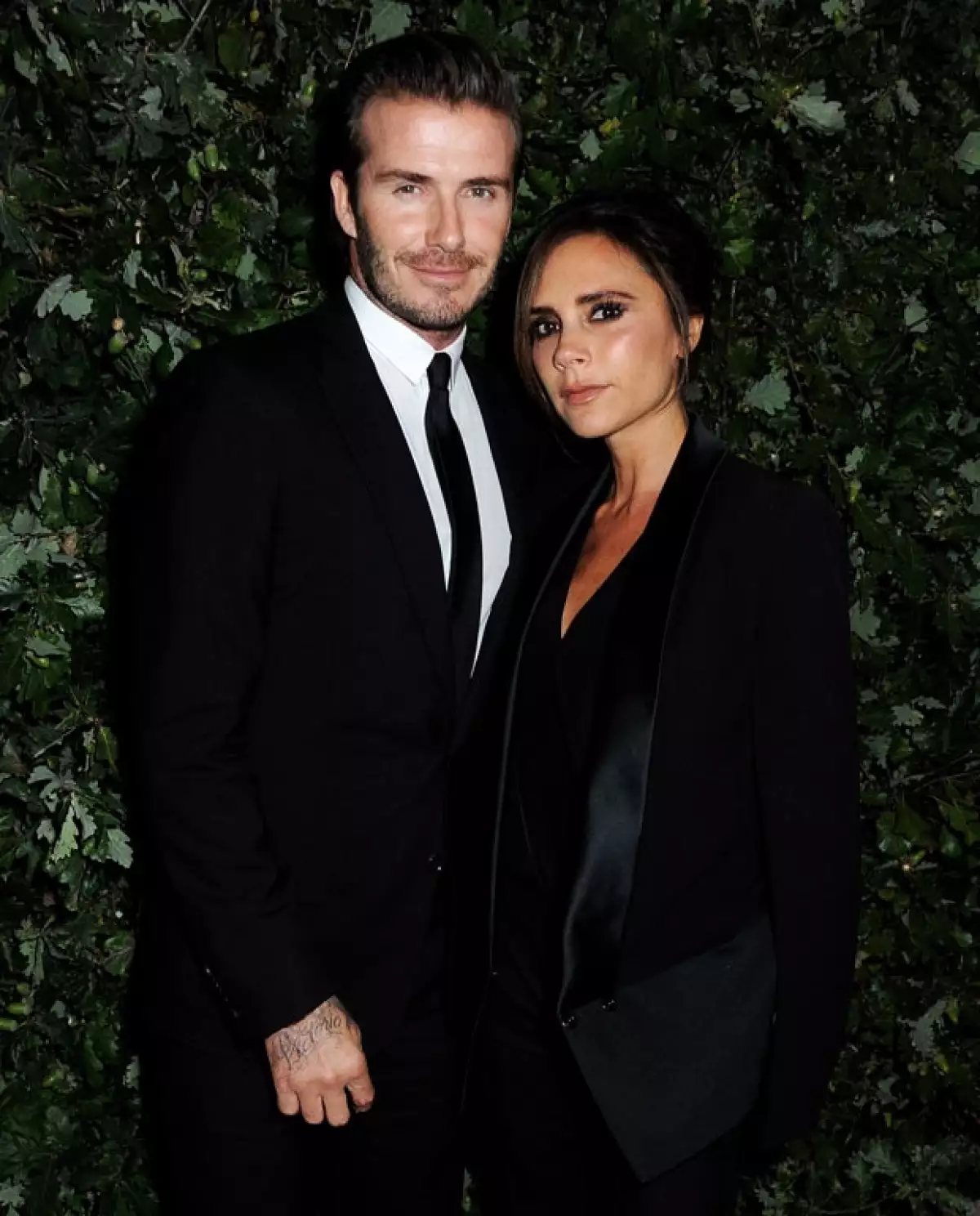 Victoria generó casi cuatro millones de dólares más que su esposo.