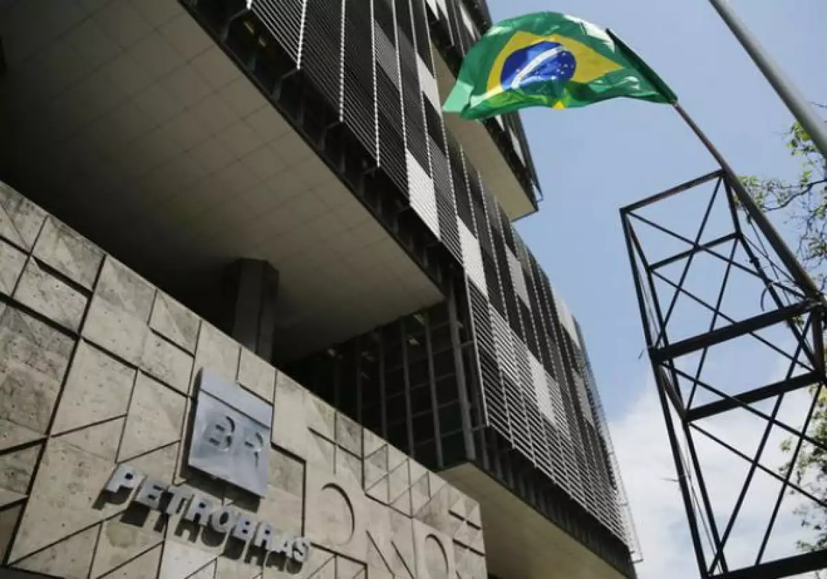 petrobras_brasil_co