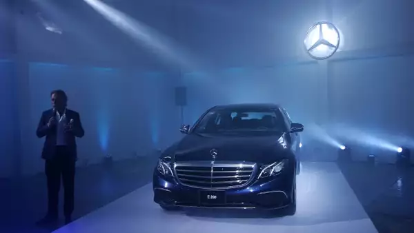 Mercedes-Benz presentó uno de los cuatro modelos que traerá a México.