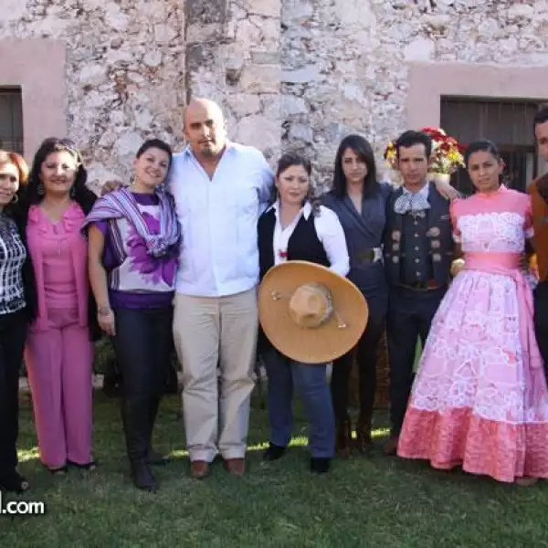 Ilda,Gabriela,Mercedes,Ever,Norma,Sergio,Ana y Carlos