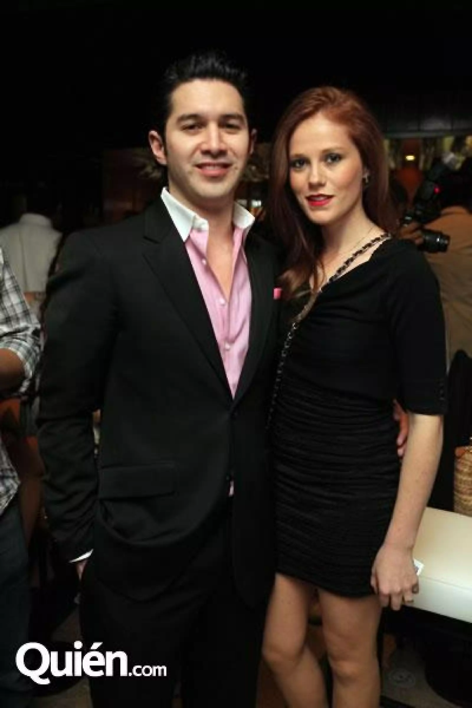 Victor Calderón,Mayte García