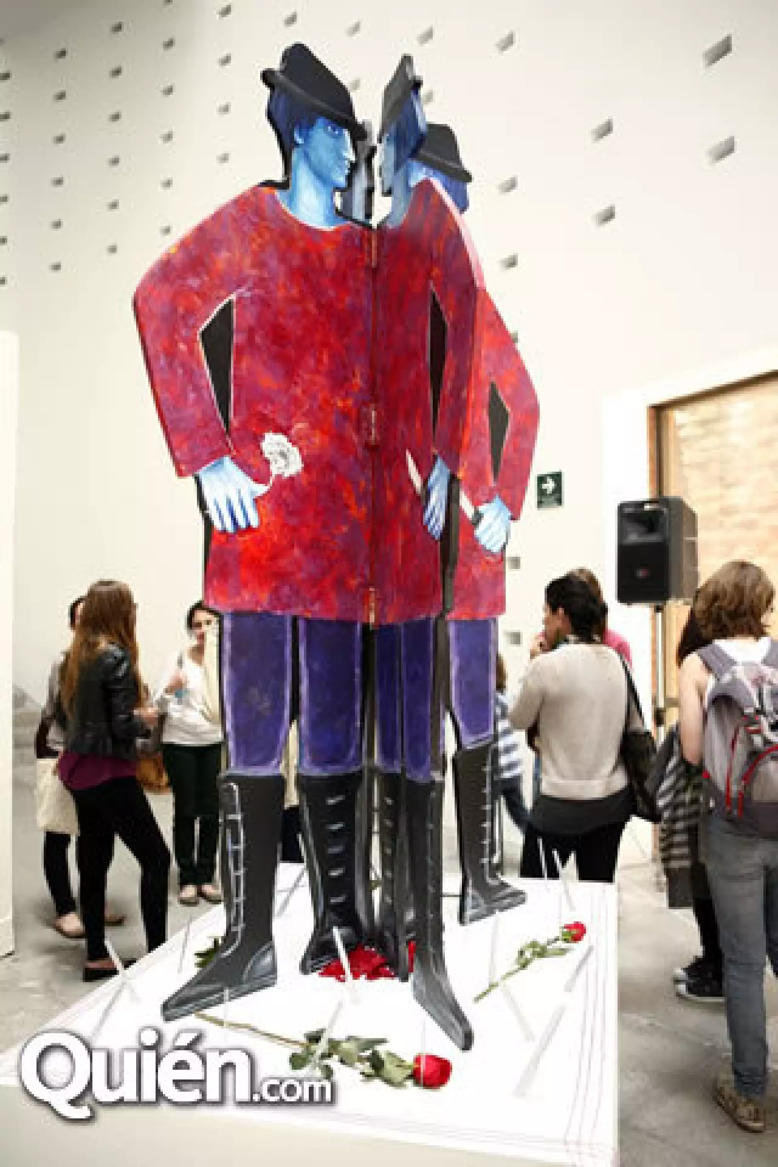 Exposición Codo a Codo