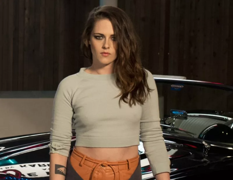 La actriz comparte la emoción de comenzar un nuevo proyecto donde tendrá que sumergirse en un mundo futurístico.