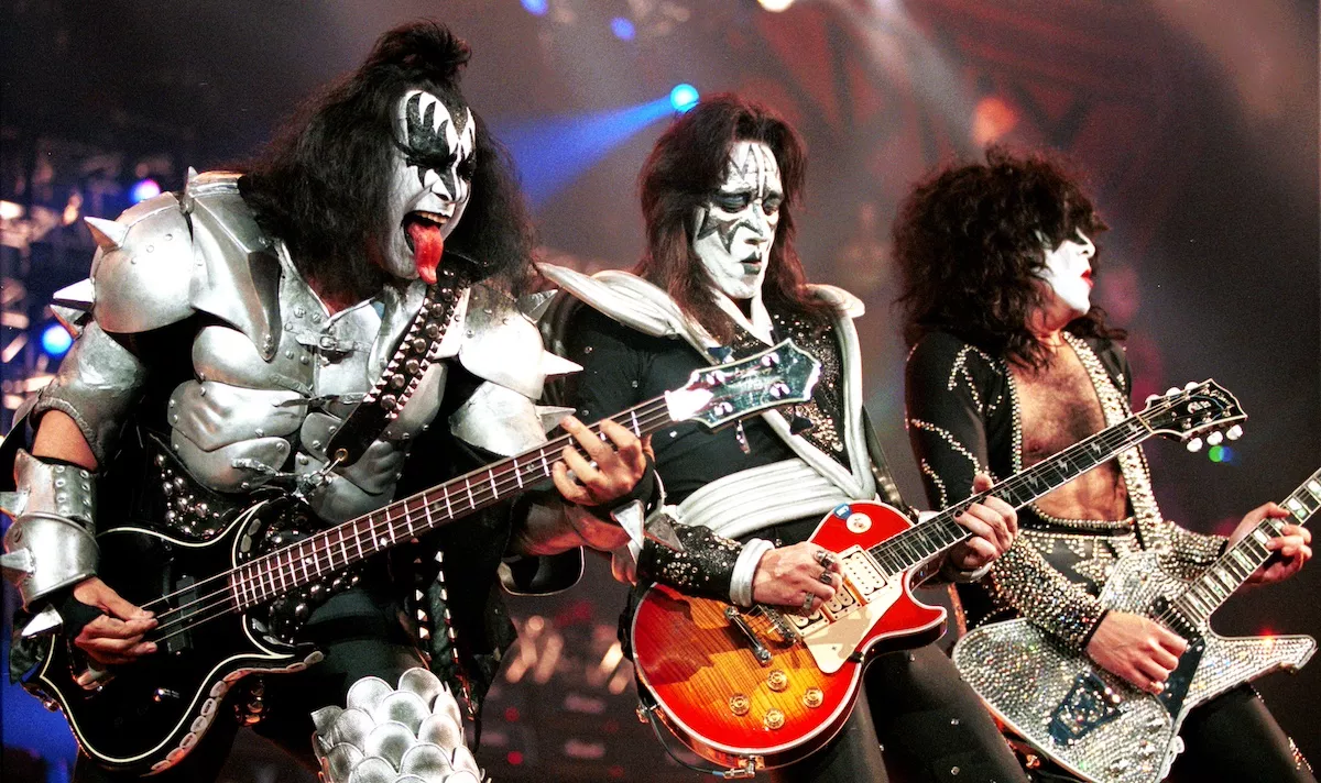 ''Kiss'' Performs in New Jersey