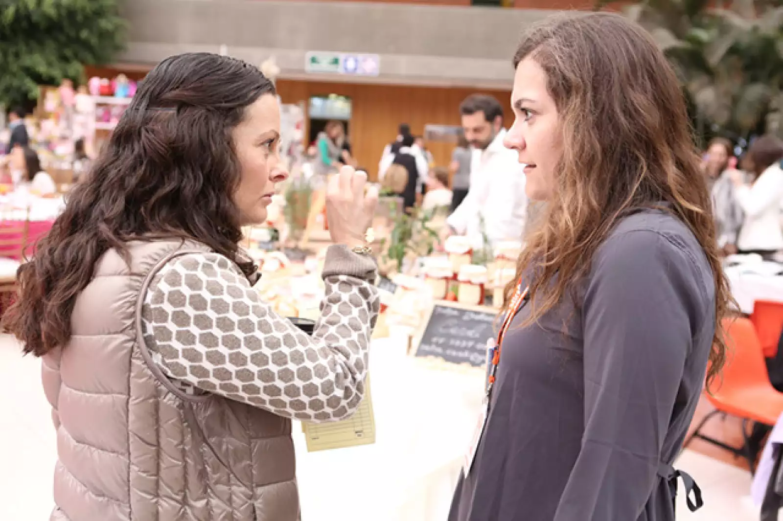 Isabel Núñez y Patricia García