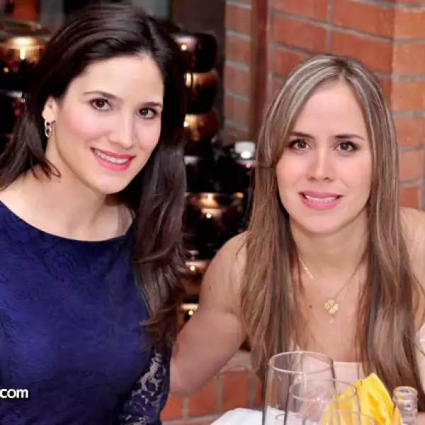 Yolanda Santos y Marcela Herrera
