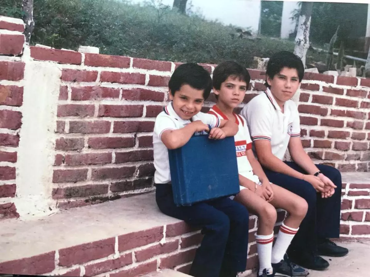 Zoe Robledo, de niño