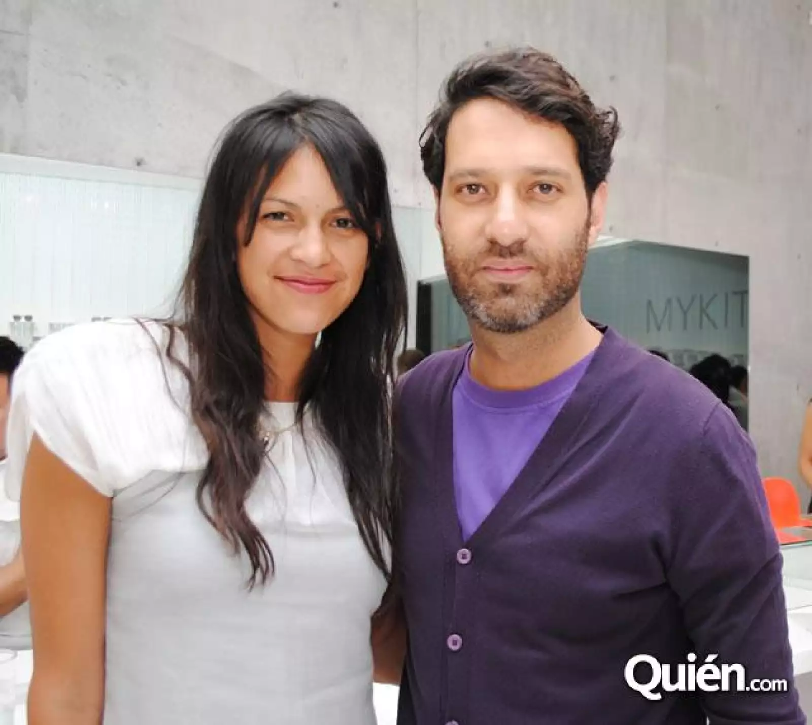 PRESENTACIÓN DE MYKITA