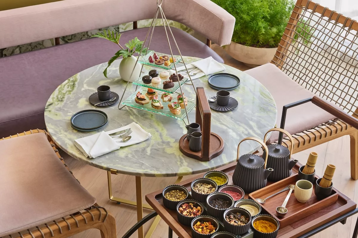 The St. Regis Kanai Resort también es vivir una experiencia culinaria de lujo.