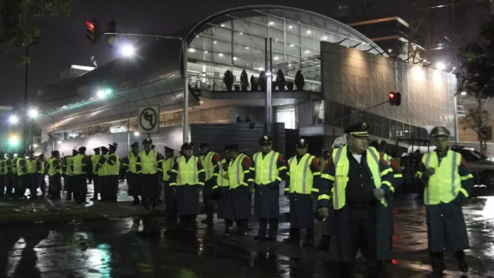 toma televisa yosoy132 vigilancia