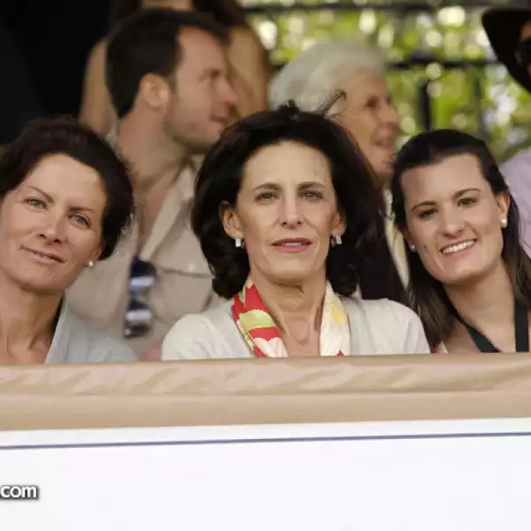 Ana Rivero,Concha Orozpe,Isabel Orozpe