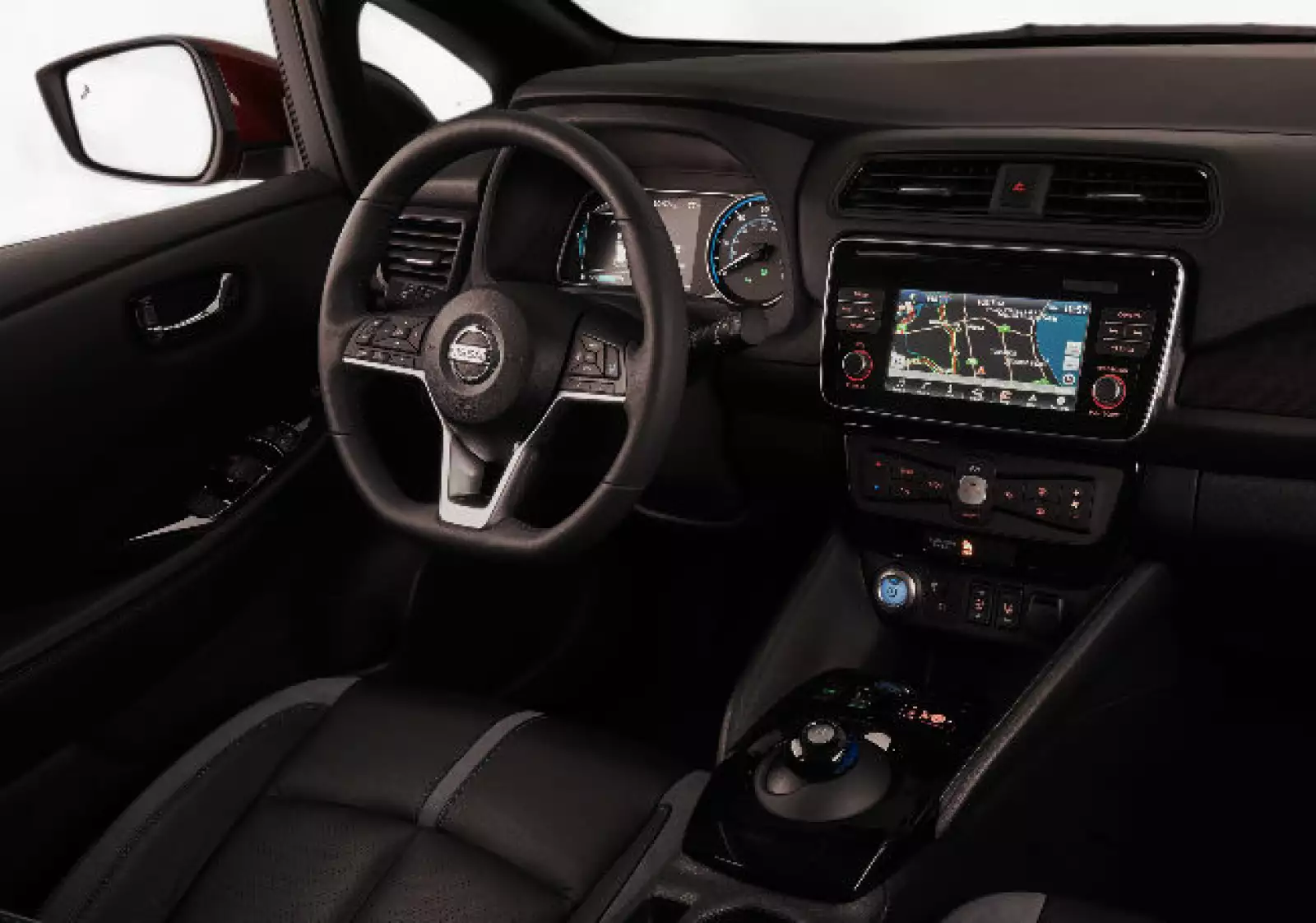 Nissan Leaf 2018 (c)