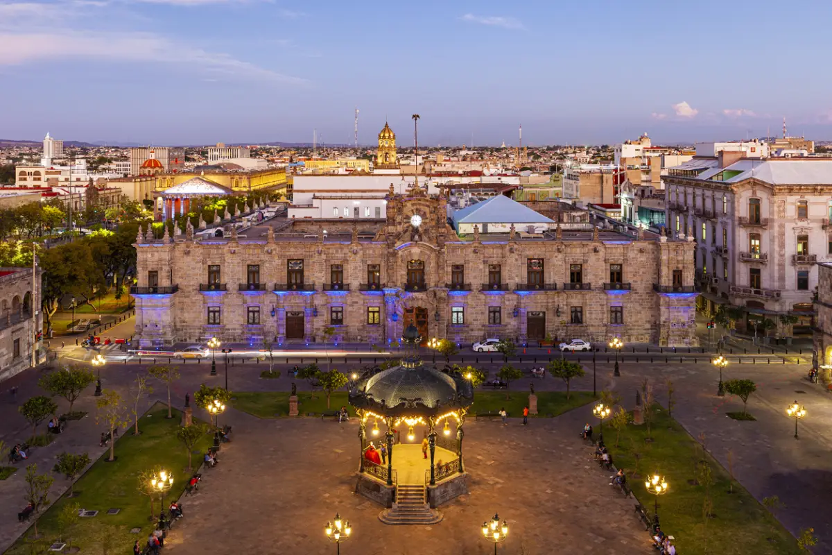 Estas son las deudas que heredarán los próximos gobernadores estatales en México