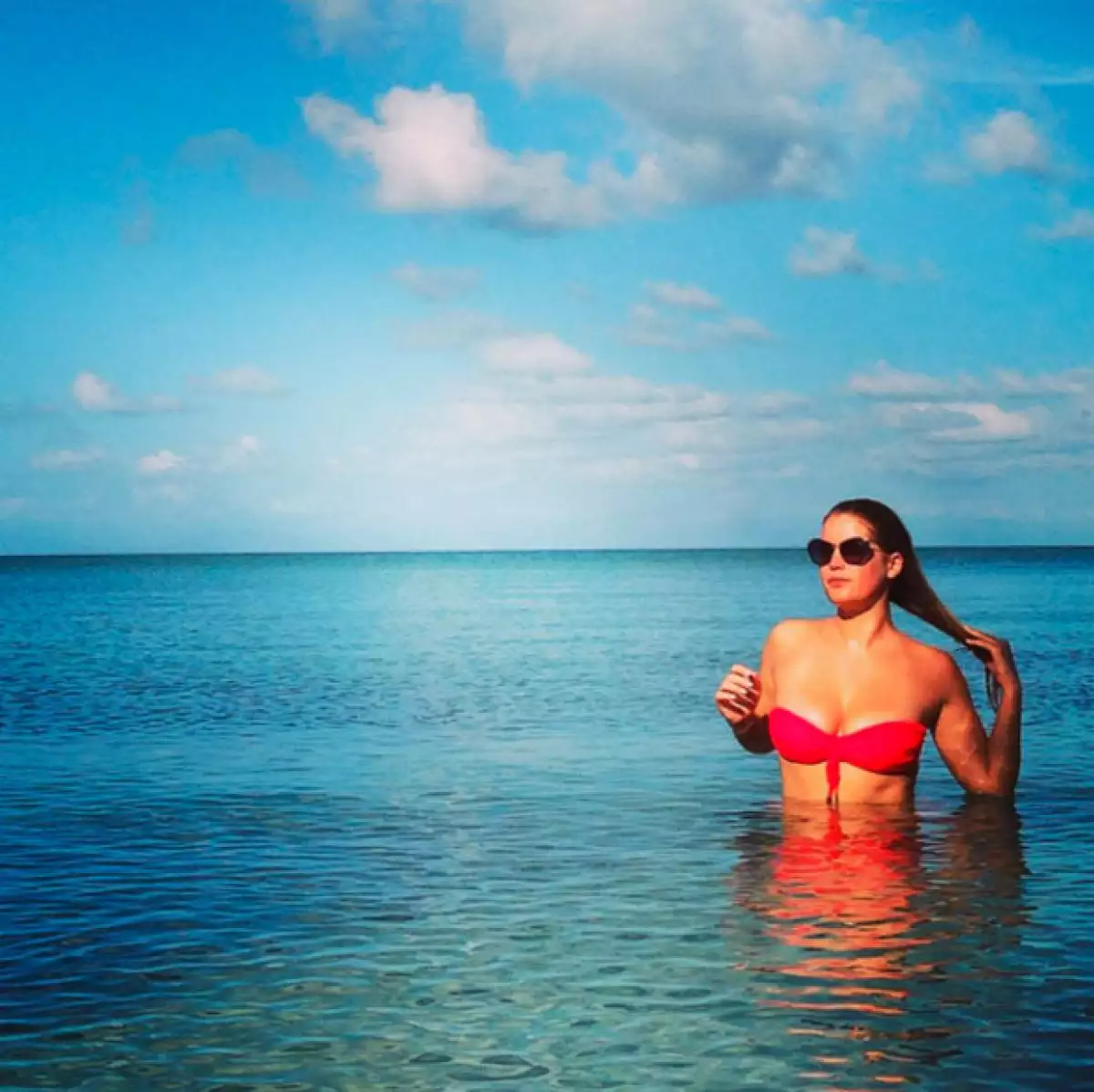 A sus 24 años ha incursionado como modelo, pues su papá trató de mantenerla alejada del ojo público y la realeza.