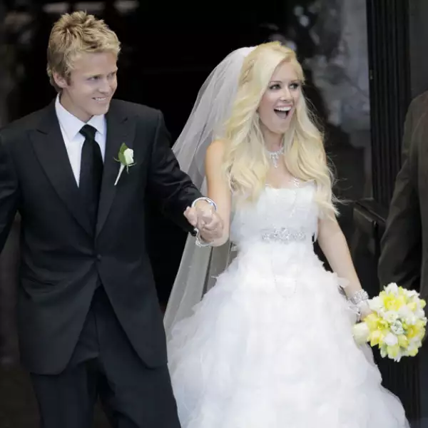 Heidi Montag se casó en 2009 y su ramo estaba hecho de narcisos amarillos y blancos.