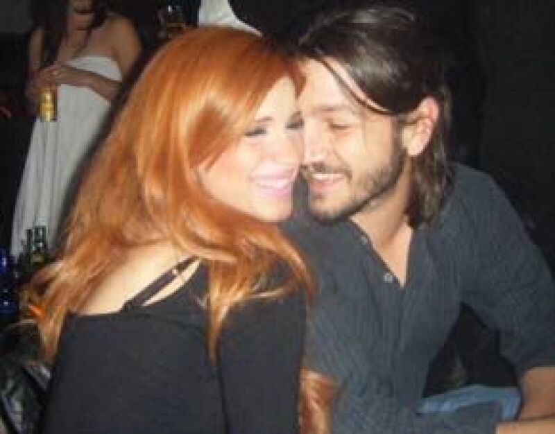 Pamela Manzur aseguró que no tiene ninguna relación con el actor, con quien se tomó unas polémicas fotos cuando lo entrevistó en Monterrey.