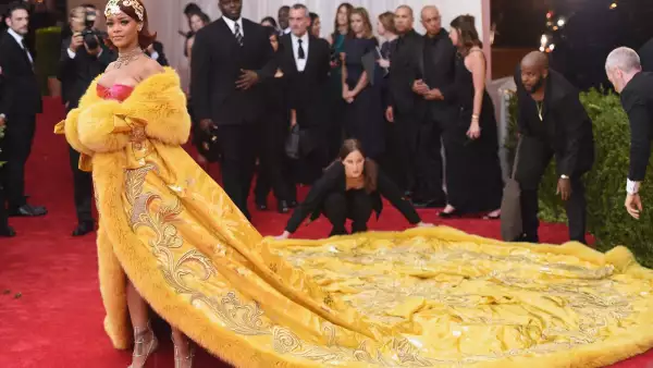 Rihanna en la MET Gala 2015