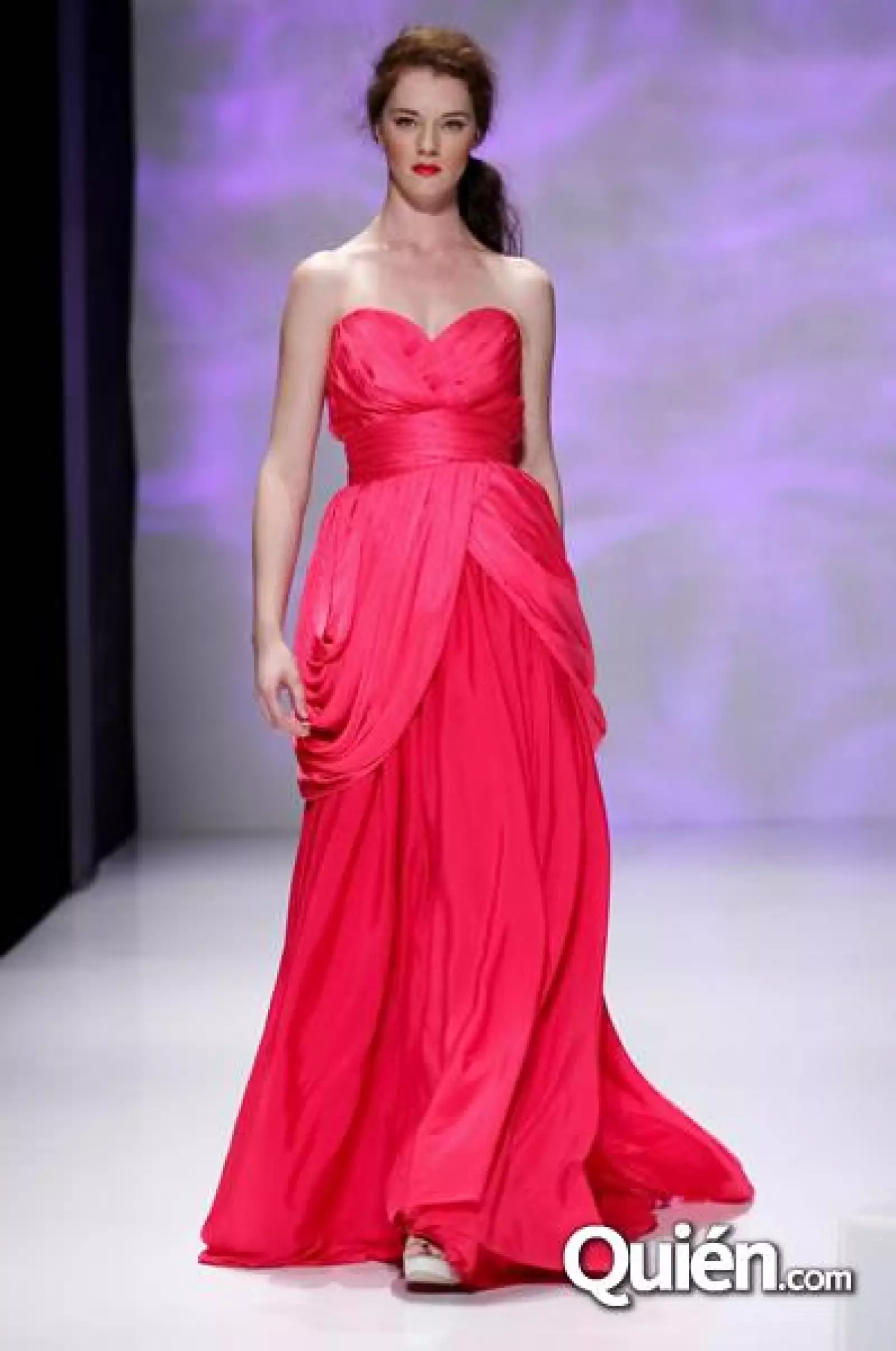 Pasarela Elle Vianet Covarrubias