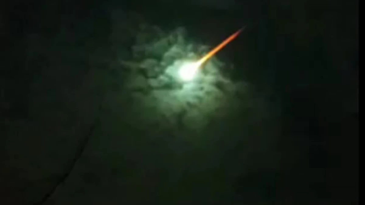La luz verde que apareció este miércoles en el cielo de Argentina