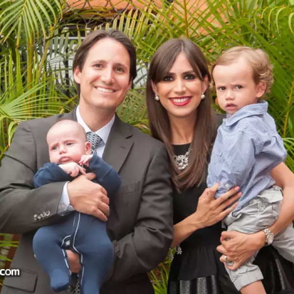 Ernesto y Diego Amezcua con Regina Uranga y Ernesto Amezcua