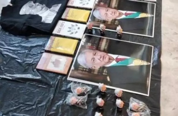 Venta de artículos alusivos a AMLO